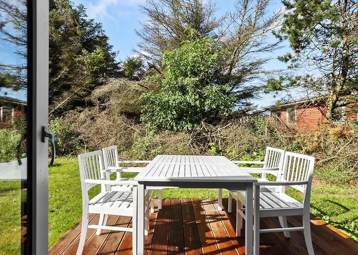 Lk2207-lokken-skovbakkevej-10 Дом отдыха *